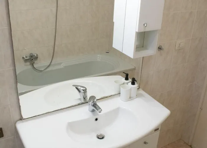 Mdapartment - Metro Laurentina Roma